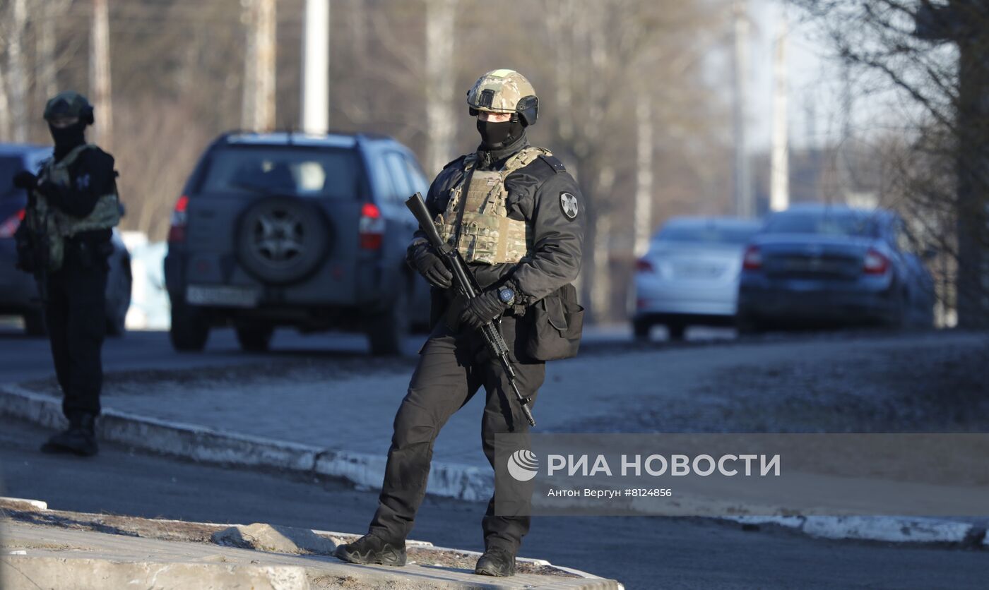 Снаряд на территории наркологического диспансера в Белгороде 