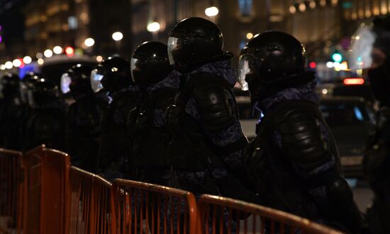 Несогласованные акции против операции по демилитаризации Украины