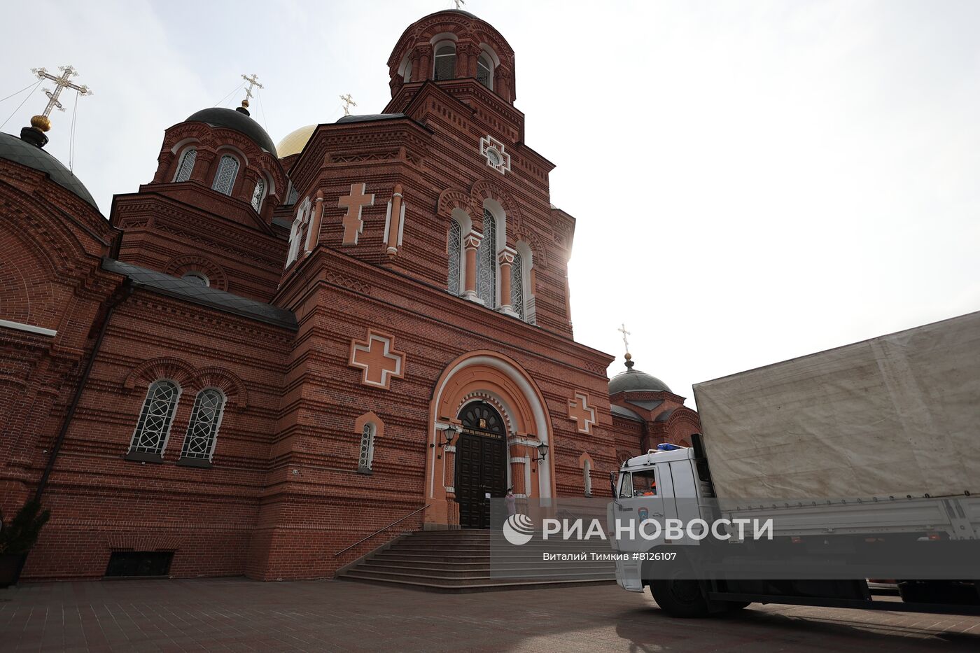 Отправка гуманитарной помощи от МЧС Краснодарского края в ДНР и ЛНР