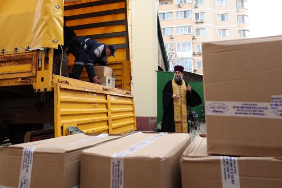 Отправка гуманитарной помощи от МЧС Краснодарского края в ДНР и ЛНР