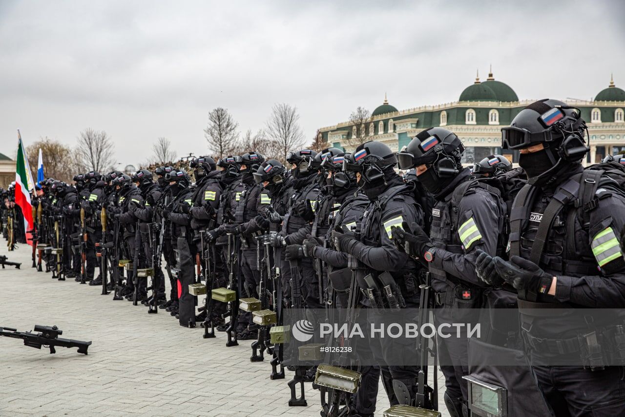 Сборы военных в Грозном