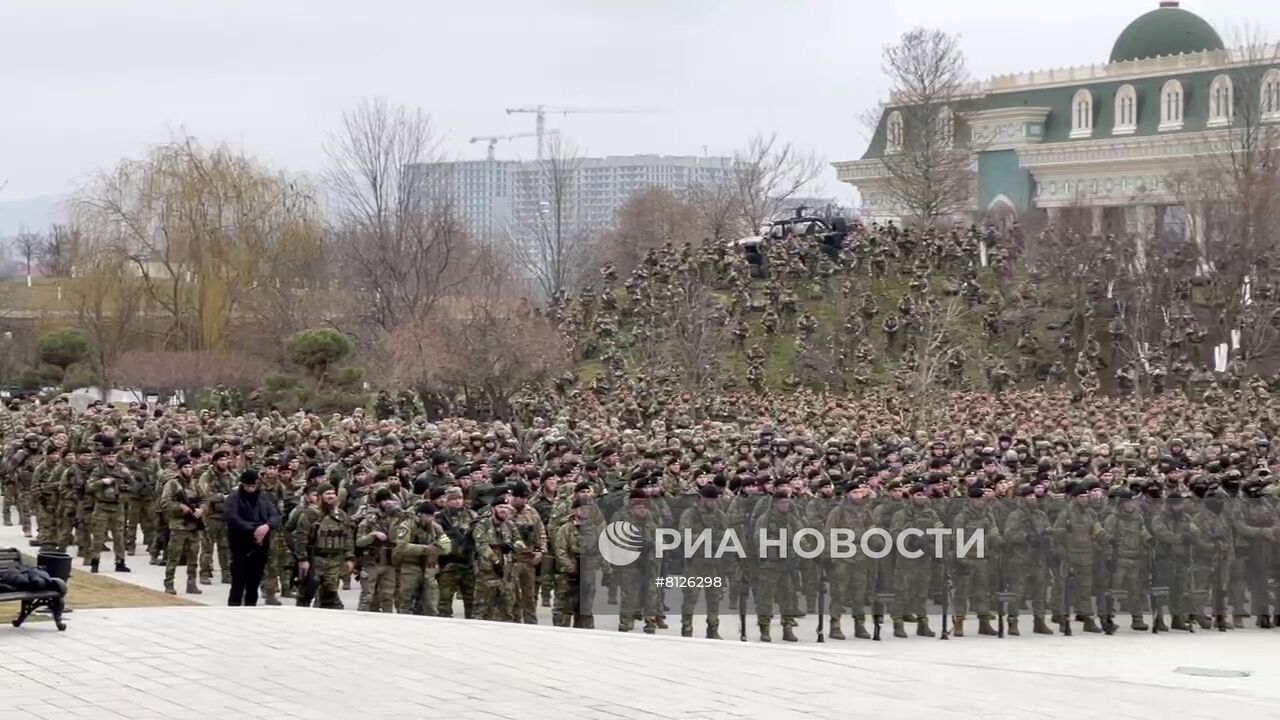 Сборы военных в Грозном