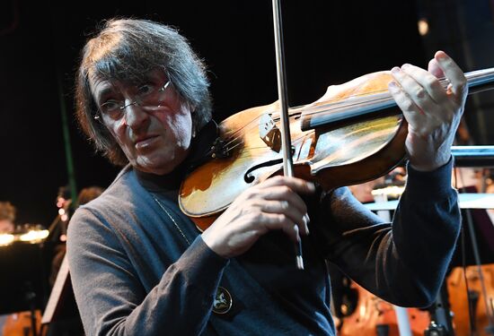 Закрытие XV Зимнего международного фестиваля искусств в Сочи