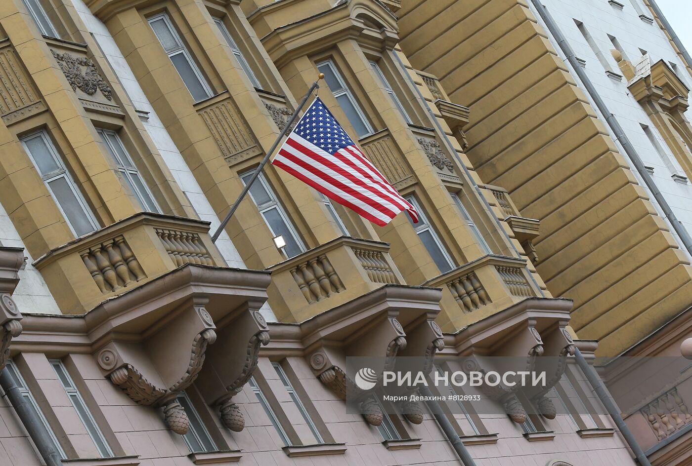 Здание посольства США в Москве