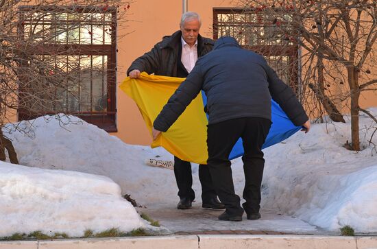 Украинское генконсульство в Петербурге прекратило работу