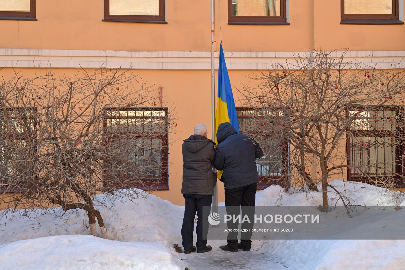 Украинское генконсульство в Петербурге прекратило работу