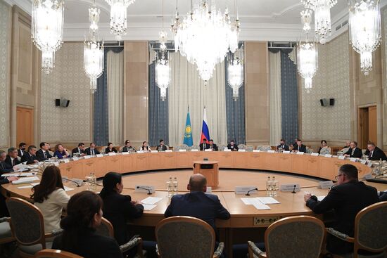 Заседание Межправительственной комиссии по сотрудничеству между Россией и Республикой Казахстан