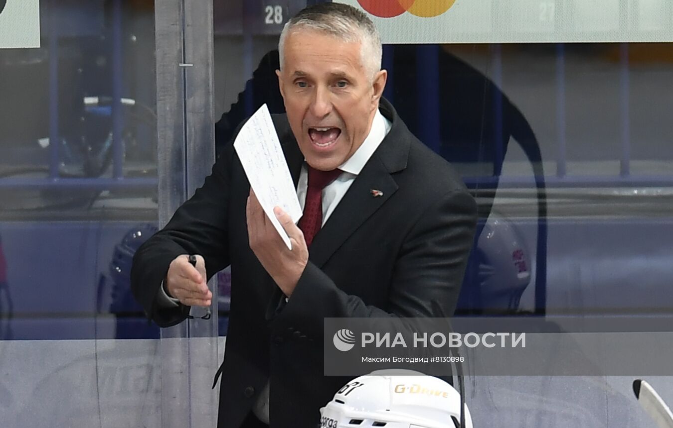 Хоккей. КХЛ. Матч "Ак Барс" - "Авангард"