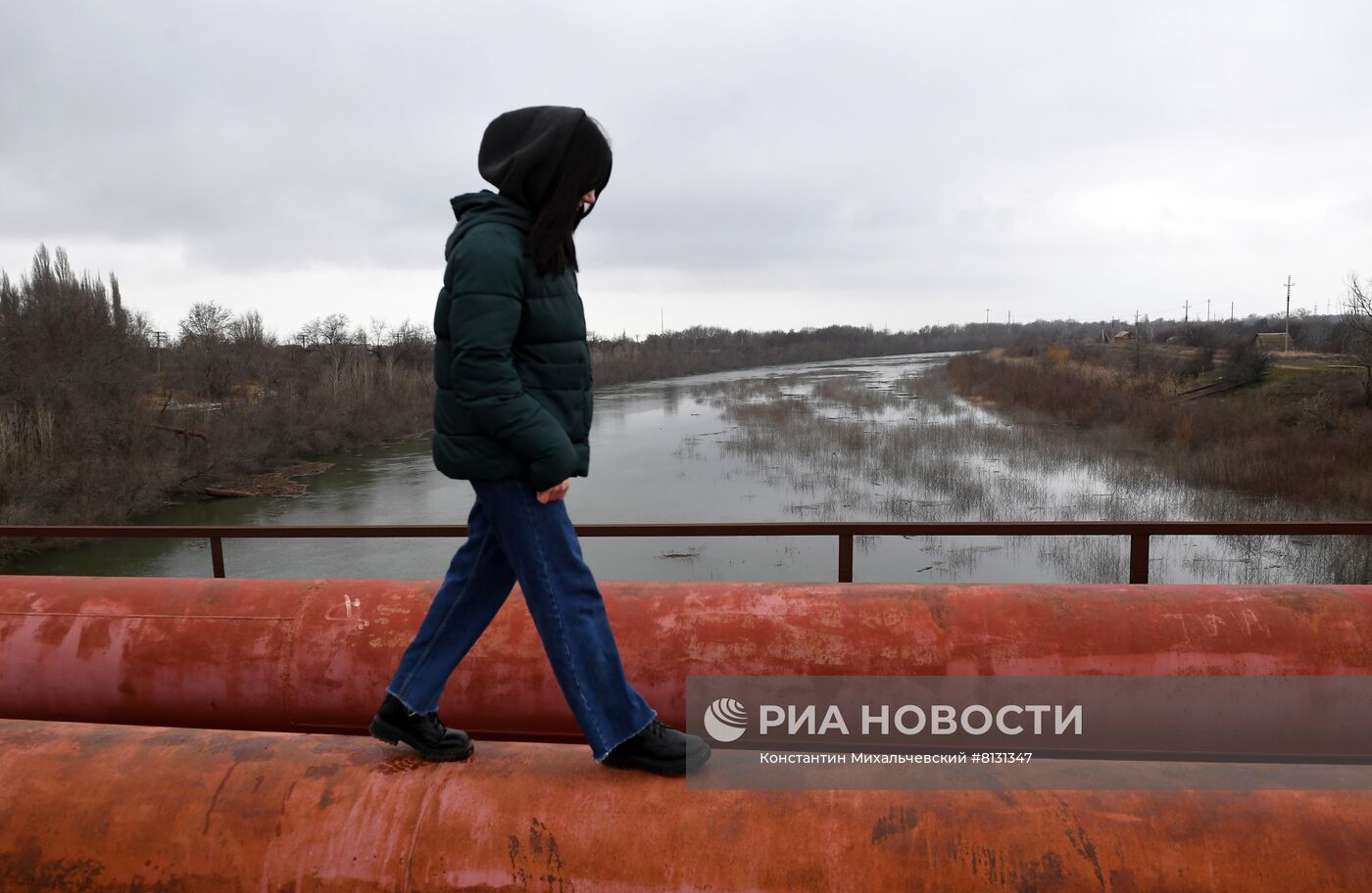 Вода из Днепра поступила в Северо-Крымский канал в Крыму