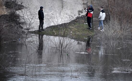 Вода из Днепра поступила в Северо-Крымский канал в Крыму