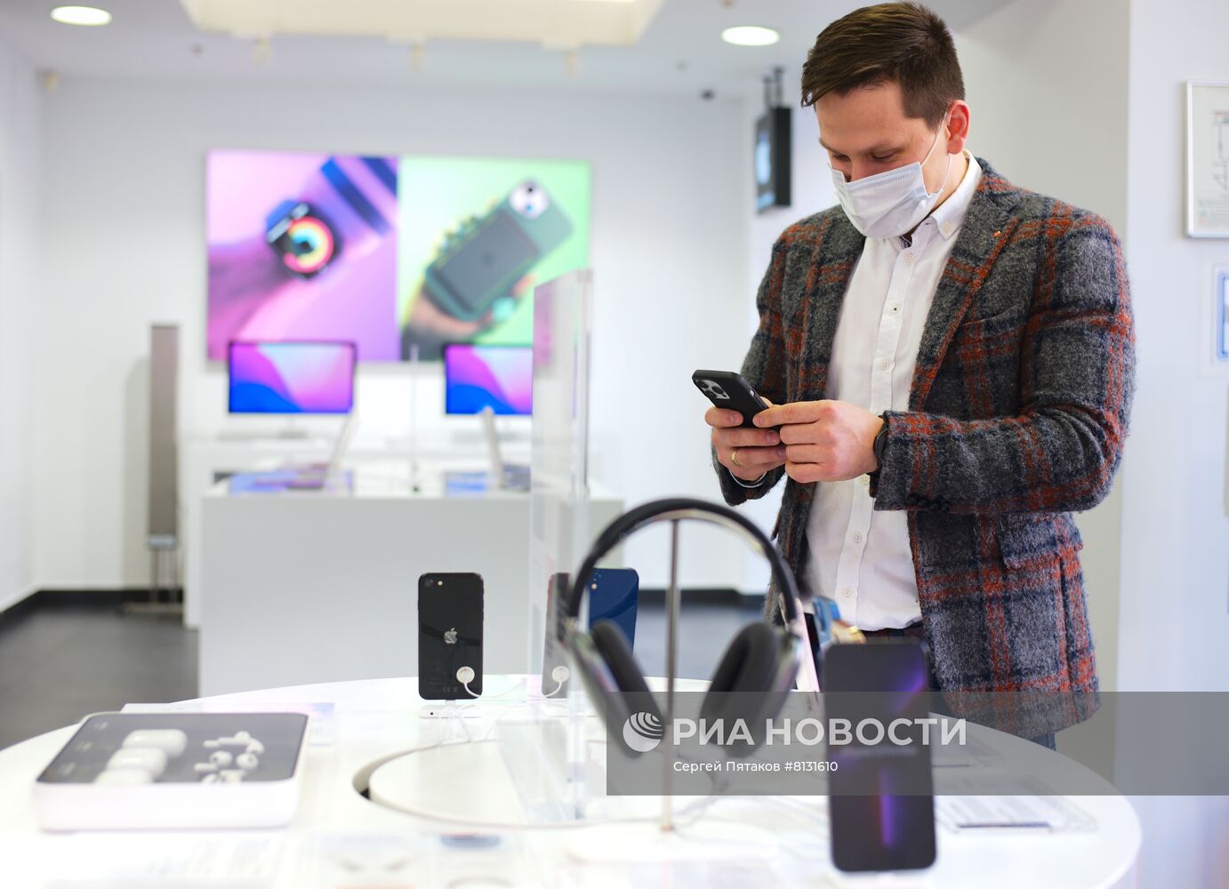 Продажа техники Apple в магазине ReStore