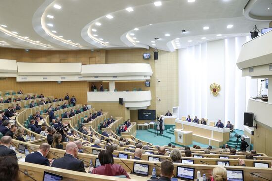 Внеплановое заседание Совета федерации РФ