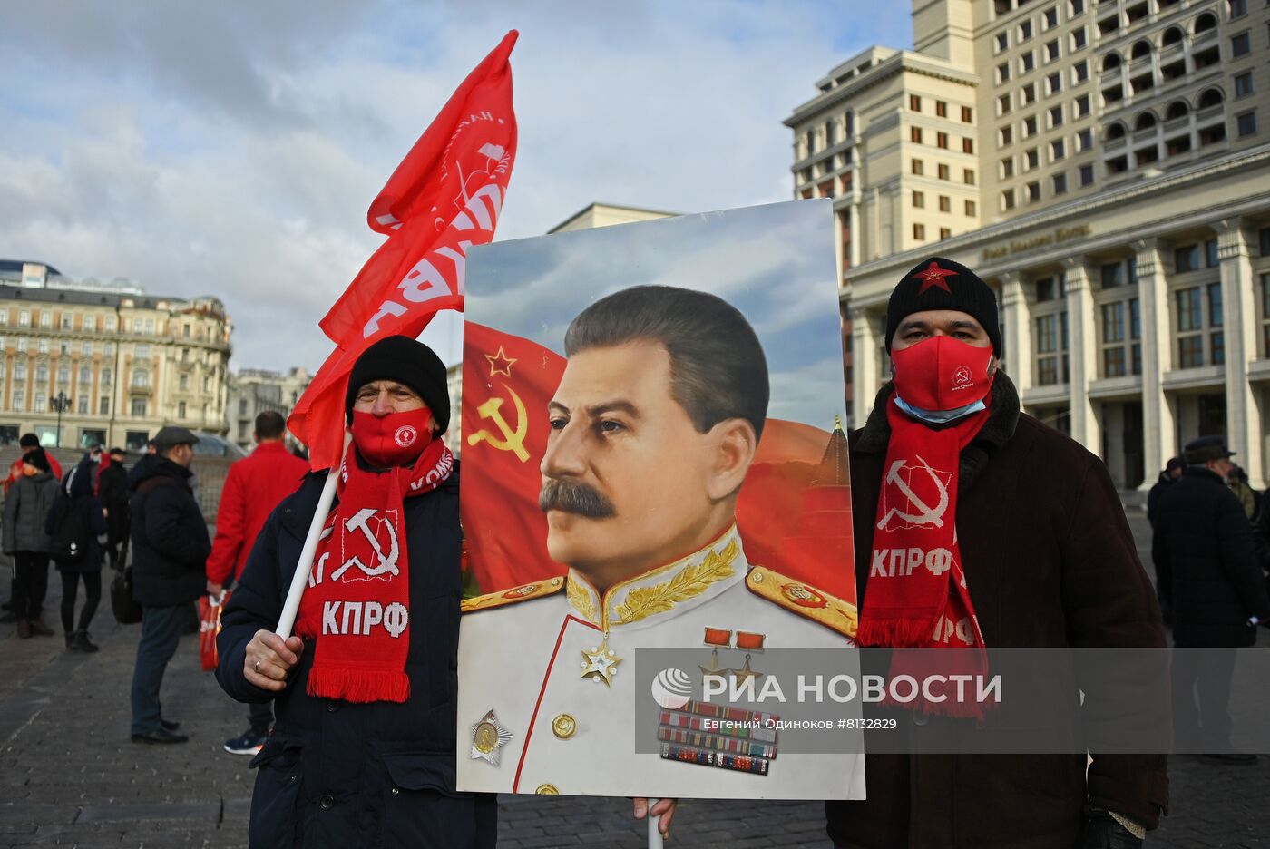 Возложения цветов в связи с годовщиной со дня смерти И.В. Сталина