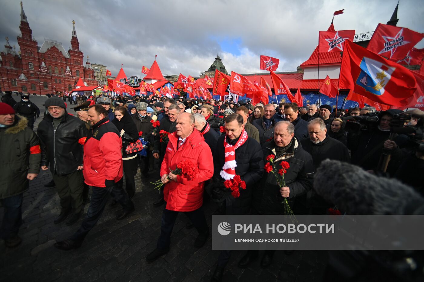 Возложения цветов в связи с годовщиной со дня смерти И.В. Сталина