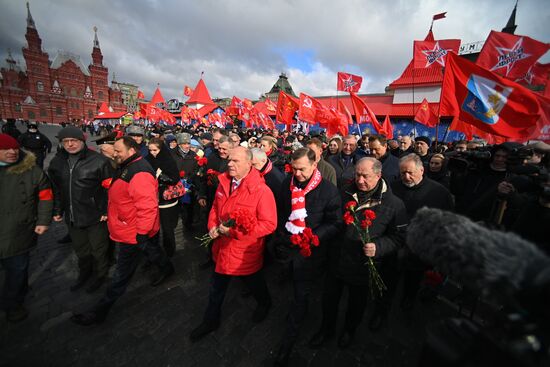 Возложения цветов в связи с годовщиной со дня смерти И.В. Сталина