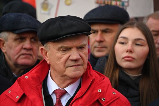 Возложения цветов в связи с годовщиной со дня смерти И.В. Сталина