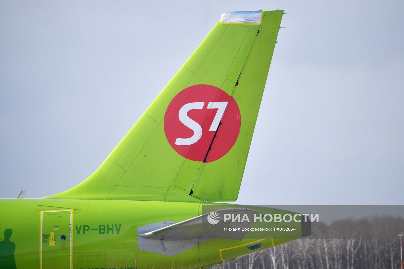 Авиакомпания S7 Airlines прекратила полеты за рубеж