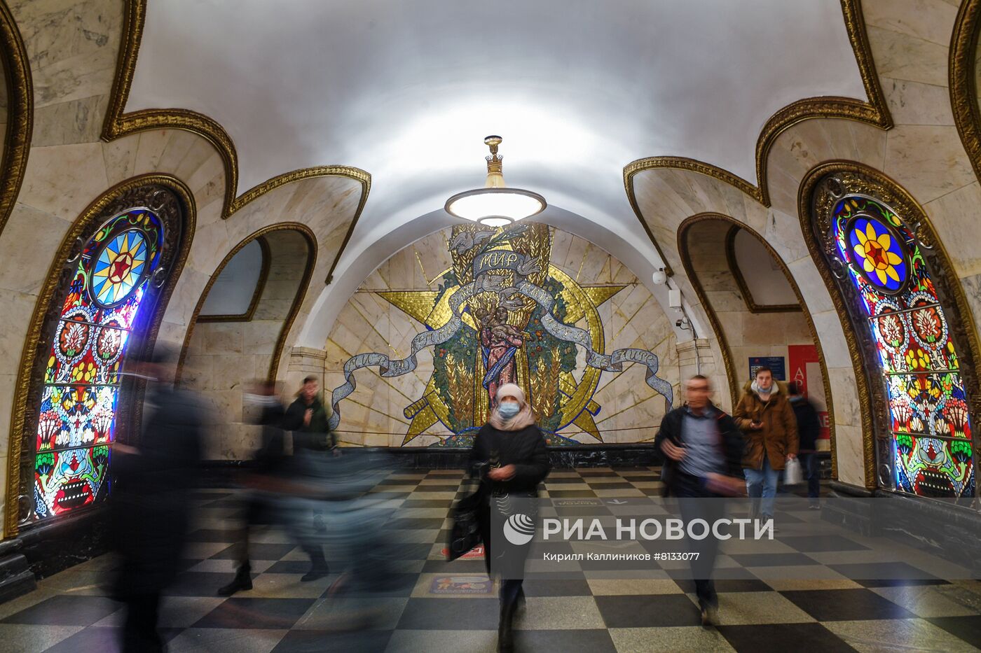 Вестибюль станции "Новослободская" Кольцевой линии открыли после ремонта