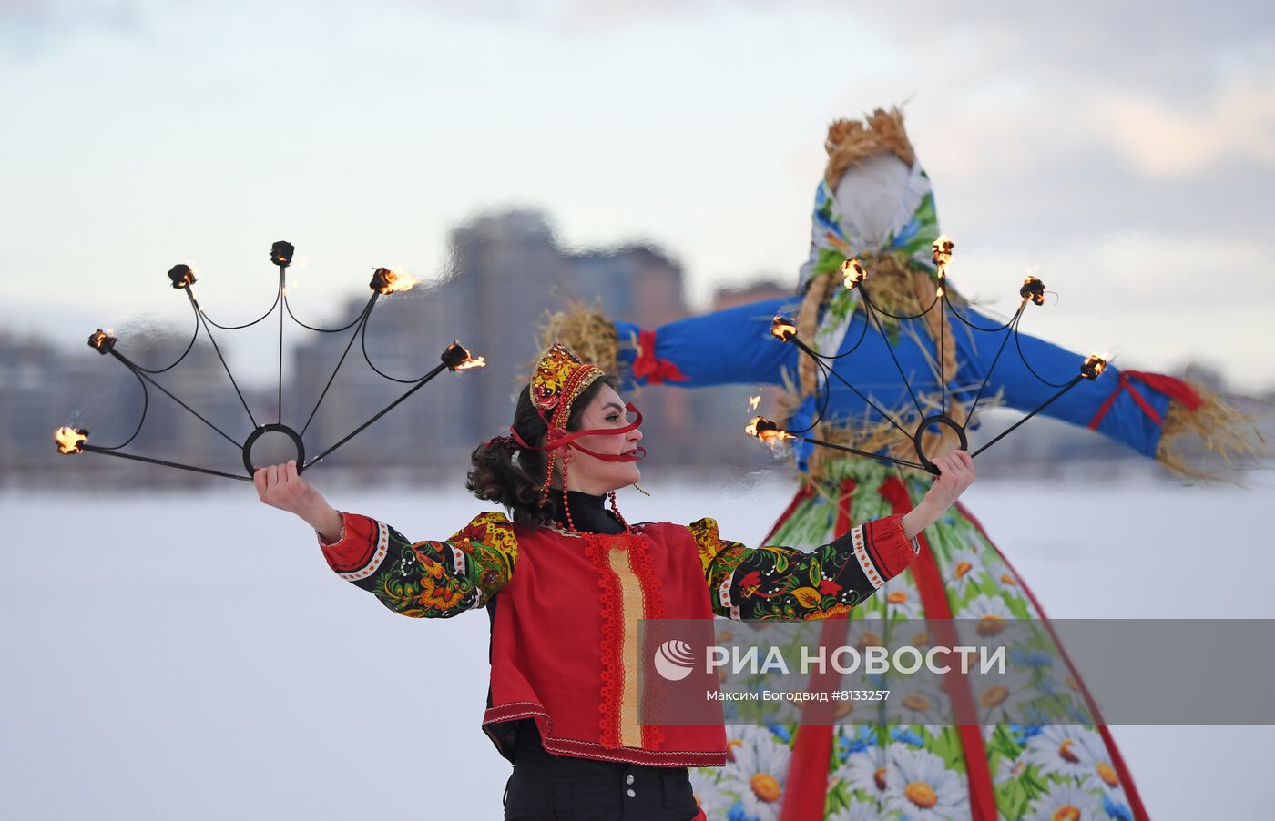 Празднование Масленицы в Казани