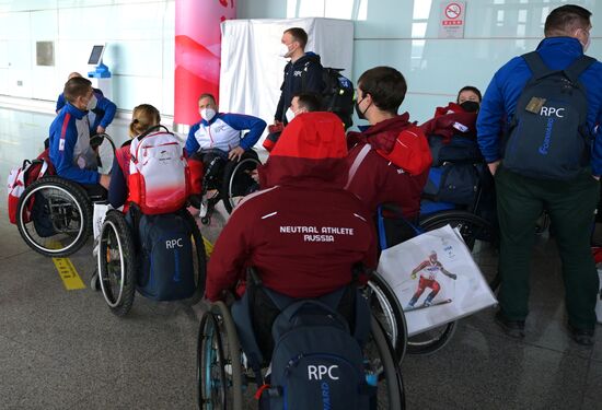 Вылет российских паралимпийцев из Пекина