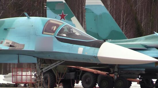 Уничтожение авиацией военных объектов украинских националистов