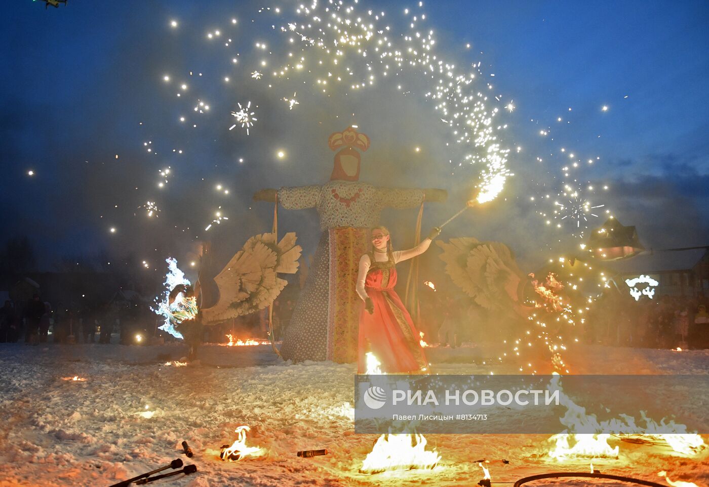 Празднование Масленицы в регионах России