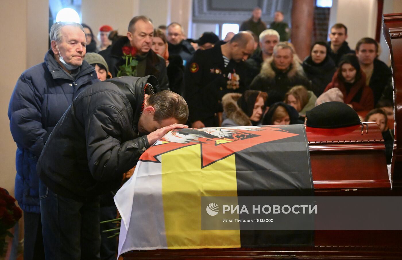 Прощание с командиром батальона "Спарта" В. Жогой в Донецке