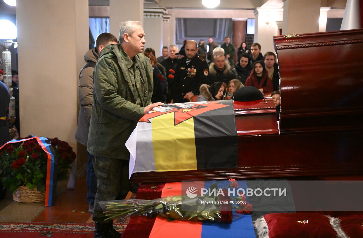 Прощание с командиром батальона "Спарта" В. Жогой в Донецке