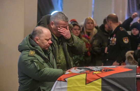 Прощание с командиром батальона "Спарта" В. Жогой в Донецке