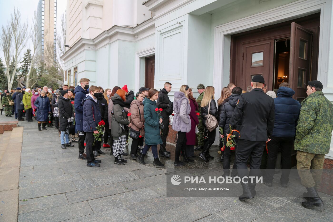 Прощание с командиром батальона "Спарта" В. Жогой в Донецке