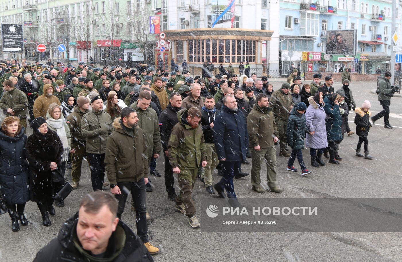 Прощание с командиром батальона "Спарта" В. Жогой в Донецке