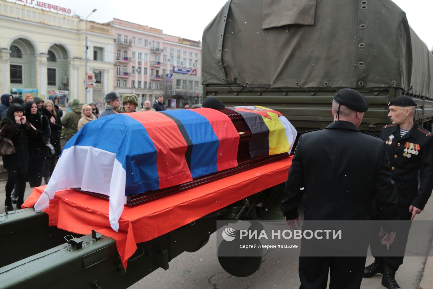 Прощание с командиром батальона "Спарта" В. Жогой в Донецке