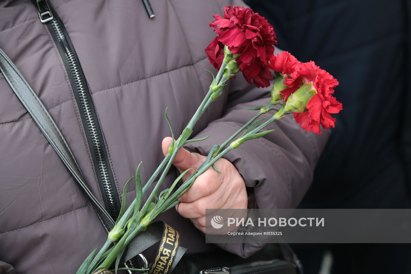 Прощание с командиром батальона "Спарта" В. Жогой в Донецке
