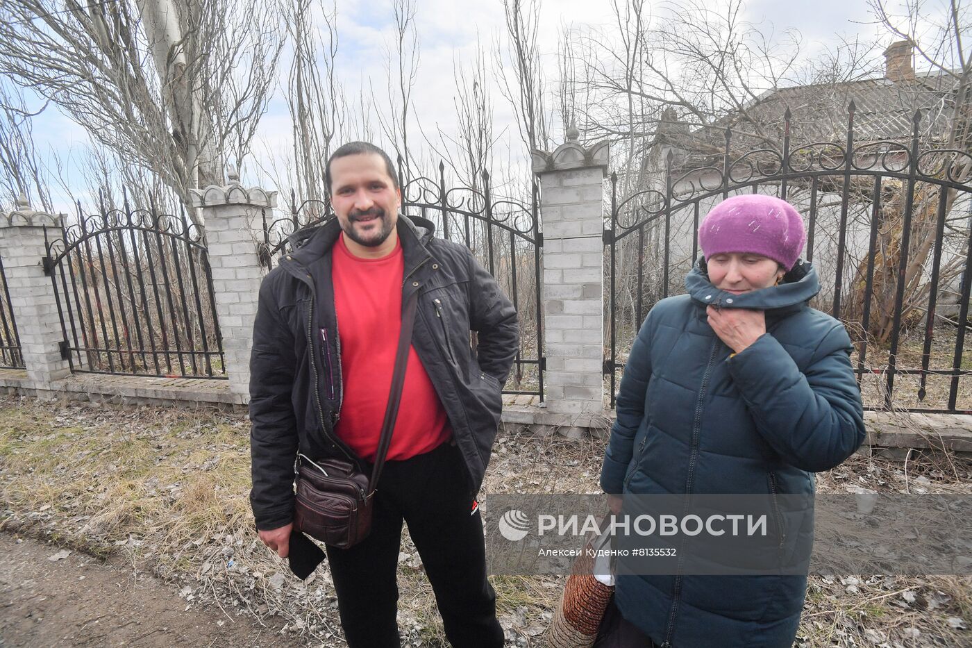 Помощь беженцам из окрестностей Мариуполя и жителям на территориях ДНР