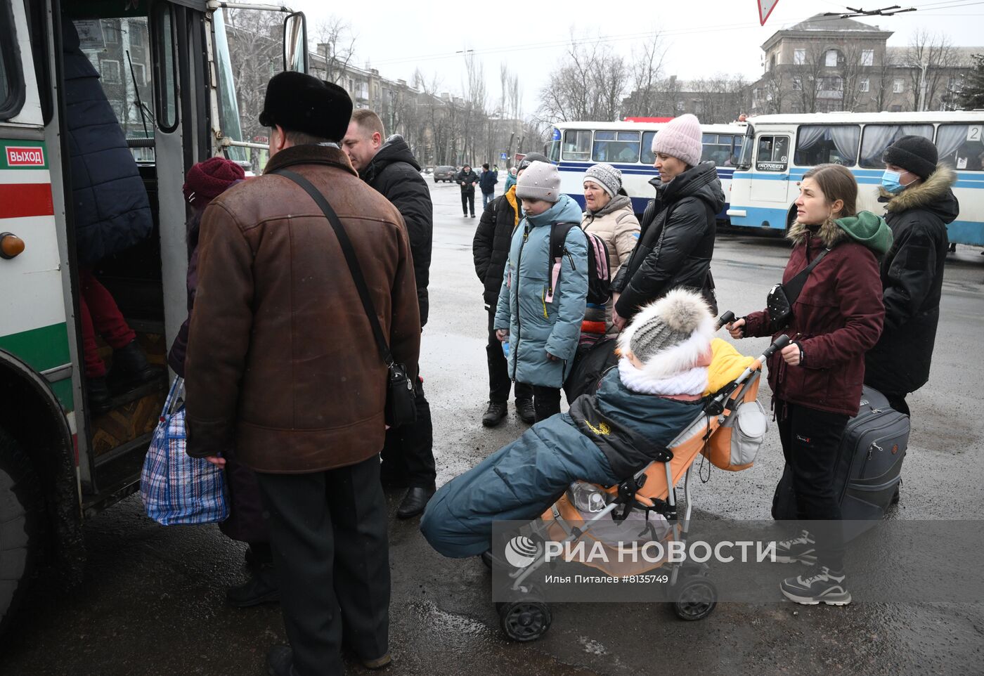 Эвакуация жителей Горловки