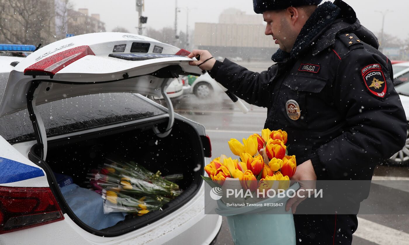 Международный женский день в России