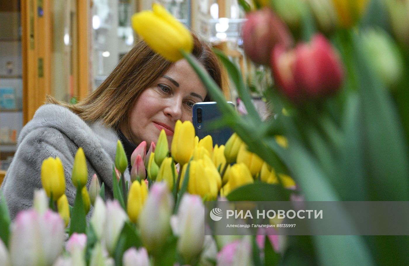 Международный женский день в России