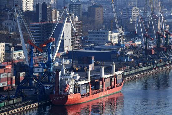 Города России. Владивосток