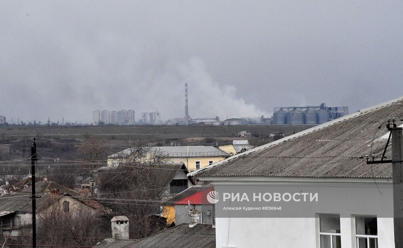 Жизнь в освобожденном поселке Сартана в ДНР