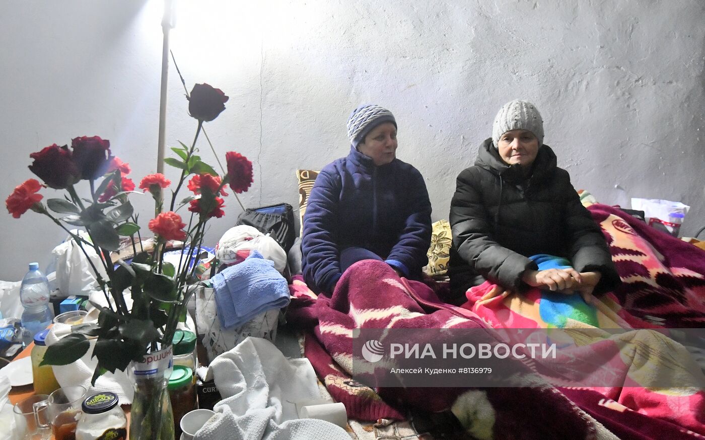 Жизнь в освобожденном поселке Сартана в ДНР