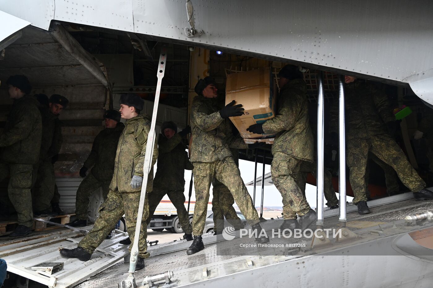 Отправка гуманитарной помощи для жителей Запорожской области