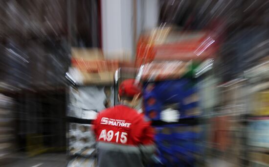 Работа распределительного центра компании "Магнит" в Краснодаре