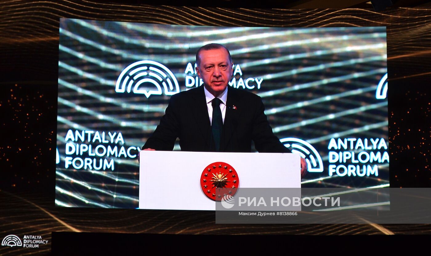 Международный Дипломатический форум в Анталье. День первый
