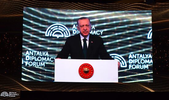Международный Дипломатический форум в Анталье. День первый