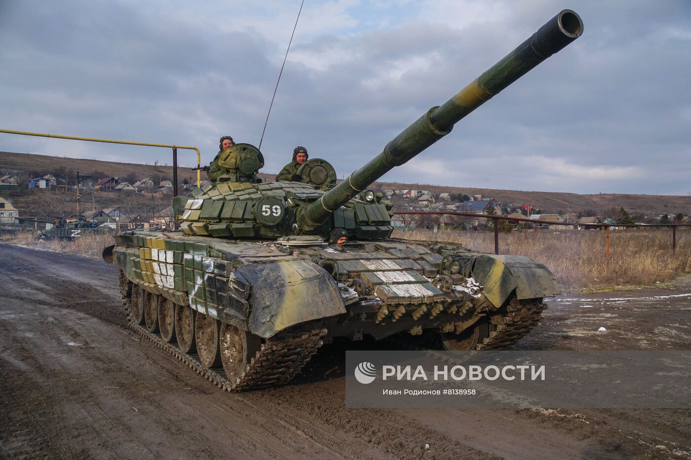 На окраинах Мариуполя продолжается спецоперация Народной милиции ДНР