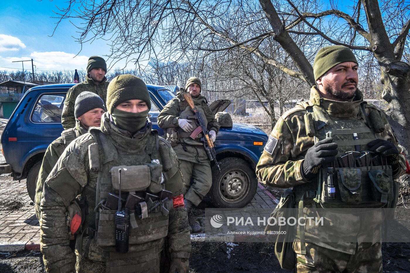 Над Волновахой поднят флаг ДНР