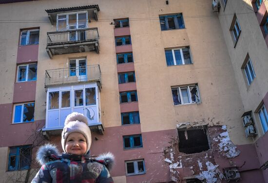 Над Волновахой поднят флаг ДНР