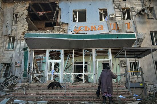 Над Волновахой поднят флаг ДНР