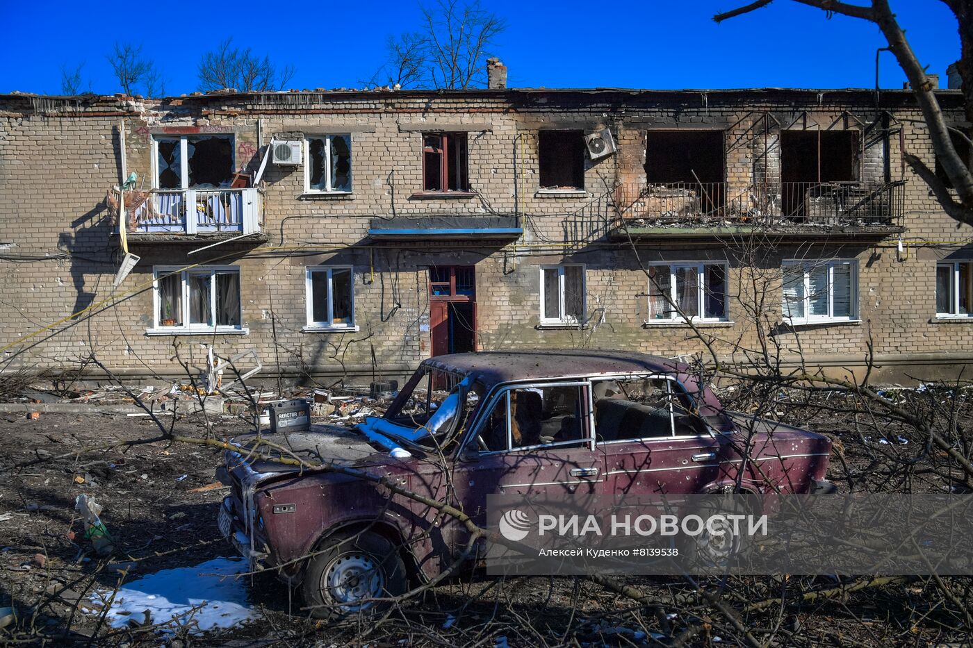 Над Волновахой поднят флаг ДНР