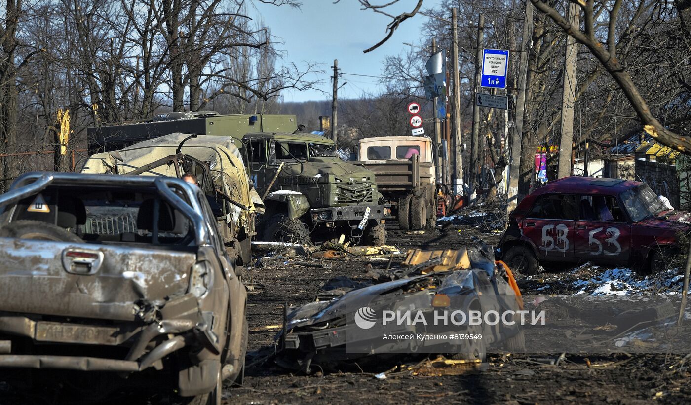Над Волновахой поднят флаг ДНР